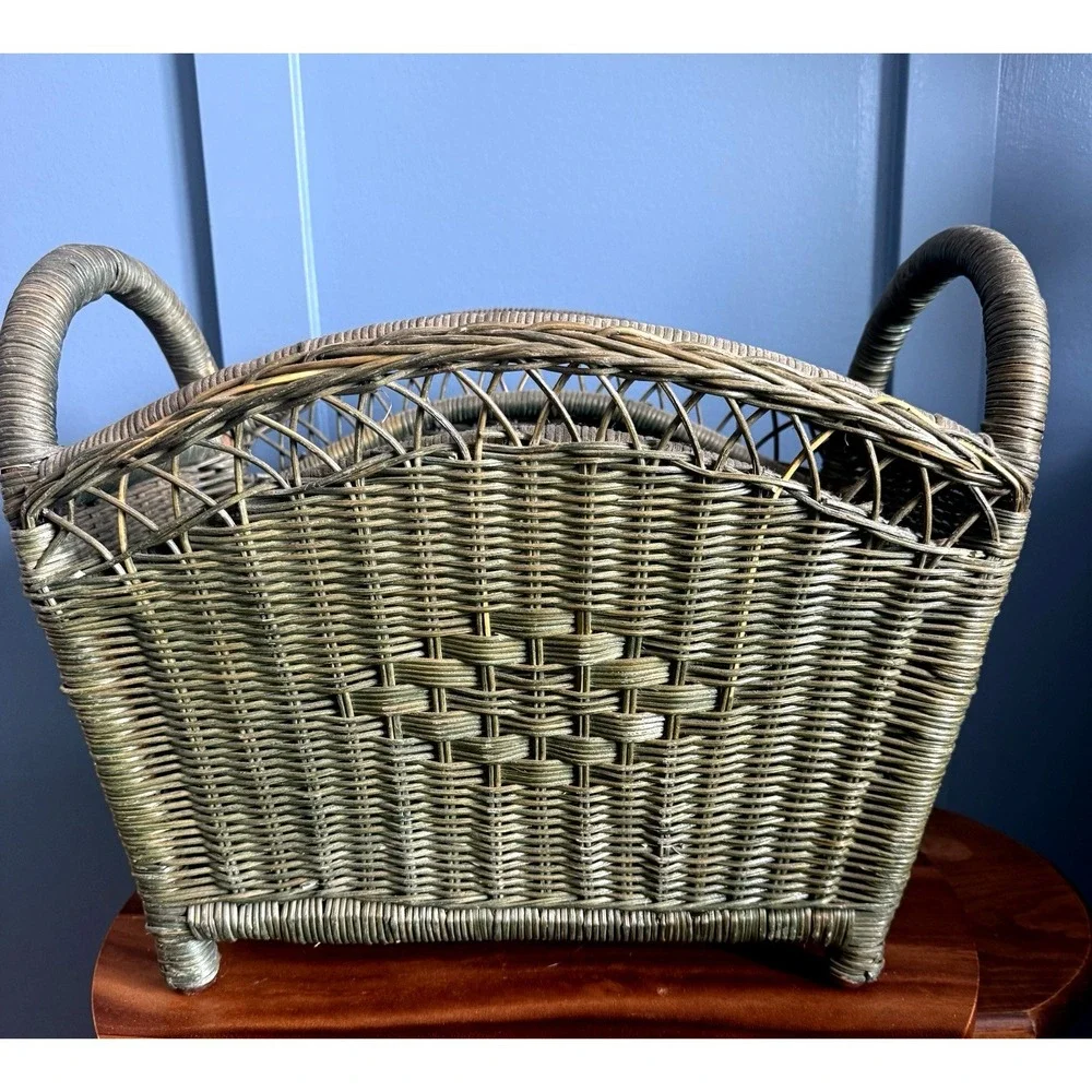Vintage Woven Rattan Magazine Basket Sage Green‎ Handles 17.5